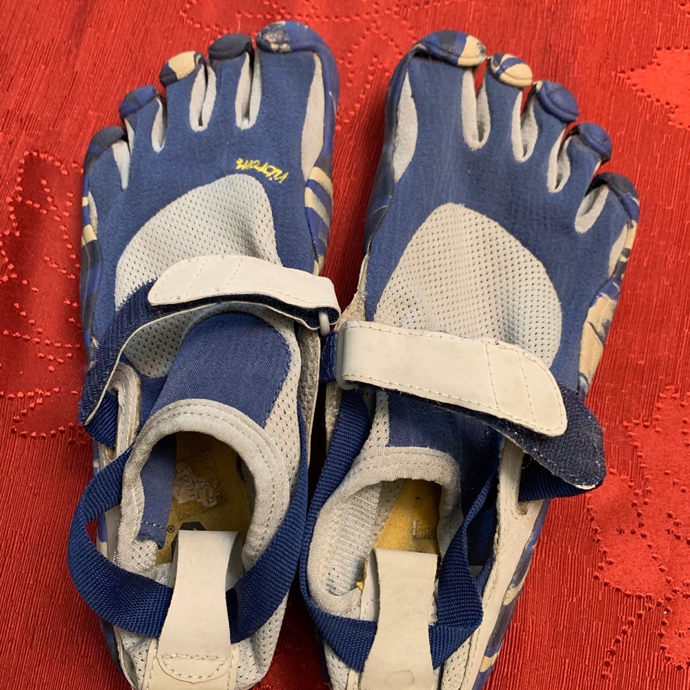 VIBRAM 5-fingers women’s shoes